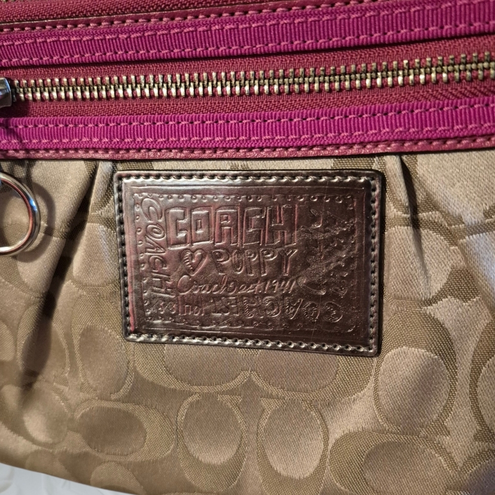 Coach Crossbody Bag in Tan with Pink Trim - Picture 5 of 9